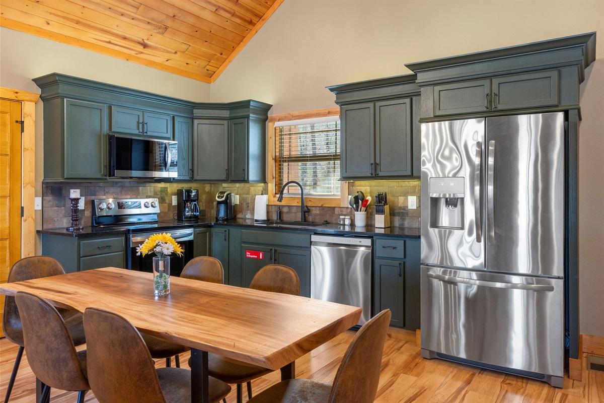 kitchen kitchen